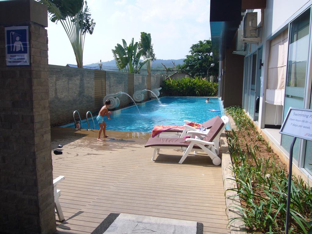 Chic Condominium Unit A303, A306, A307, A308, A406 Karon Luaran gambar