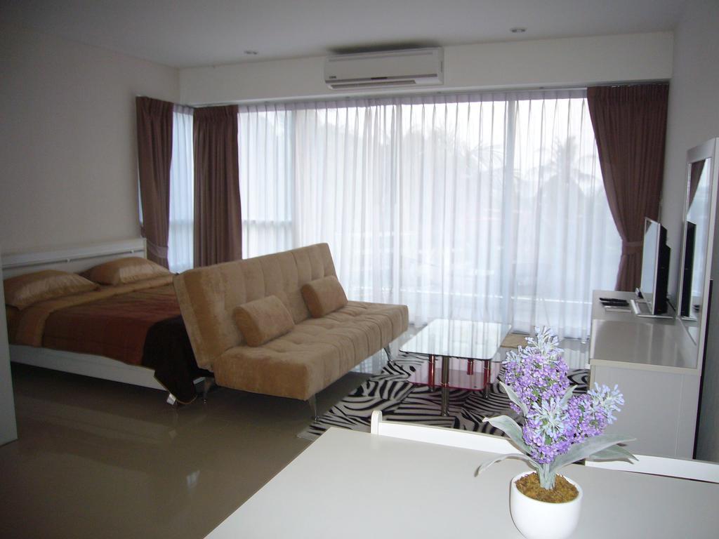 Chic Condominium Unit A303, A306, A307, A308, A406 Karon Luaran gambar